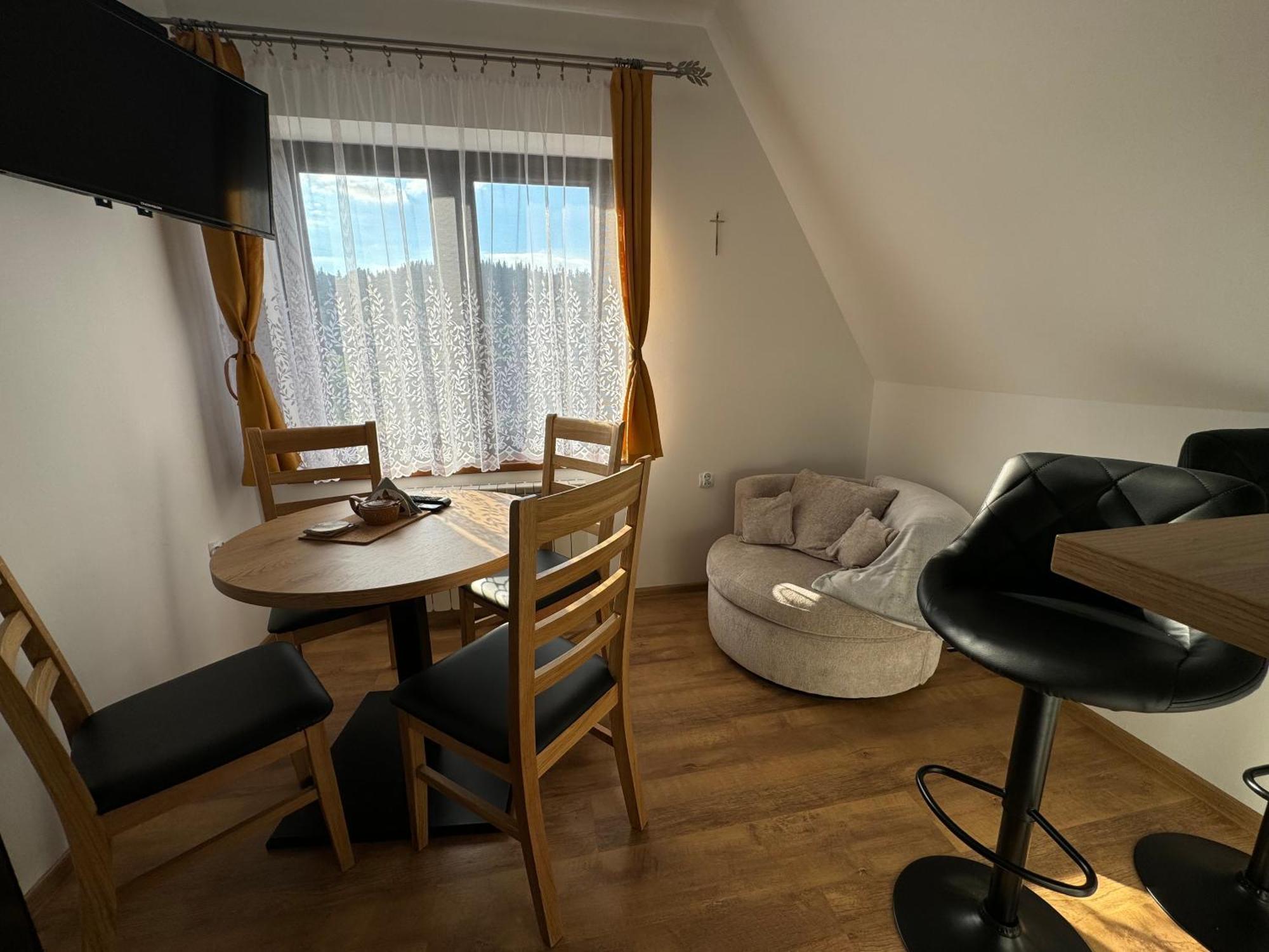 Gut Apartment Poronin Exterior foto